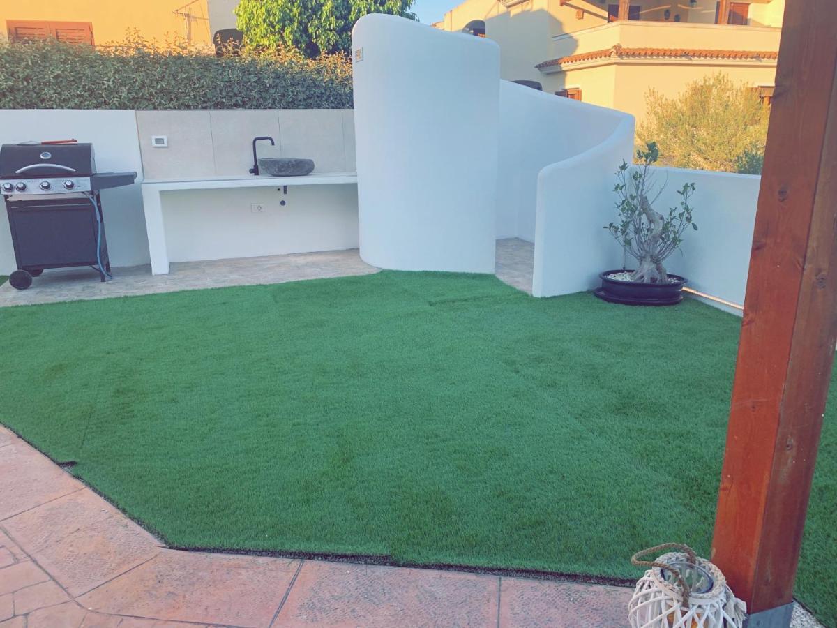 Apartament Le Residenze Del Mare Monolocale N2 La Caletta Zewnętrze zdjęcie